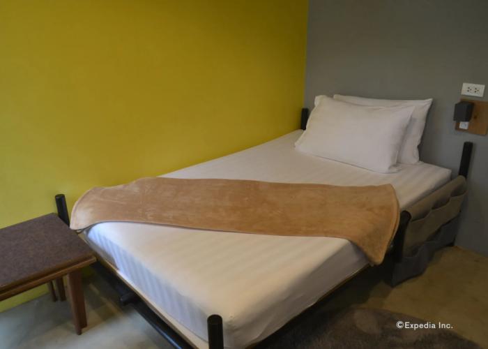 Spin Designer Hostel