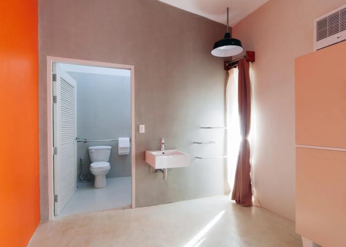 Spin Designer Hostel