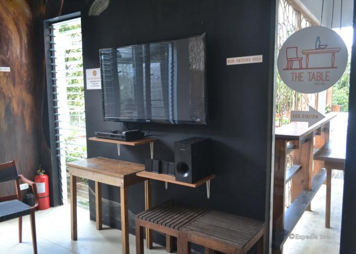 Spin Designer Hostel