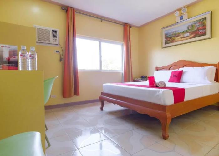RedDoorz Plus @ Manalo Extension Palawan