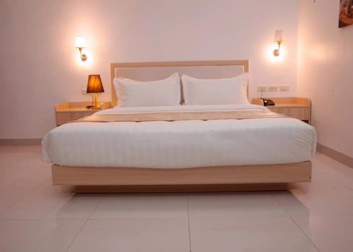 One El Nido Suite