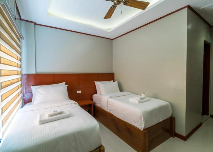 Coral Cliff Hotel