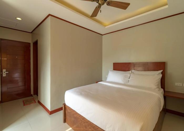 Coral Cliff Hotel