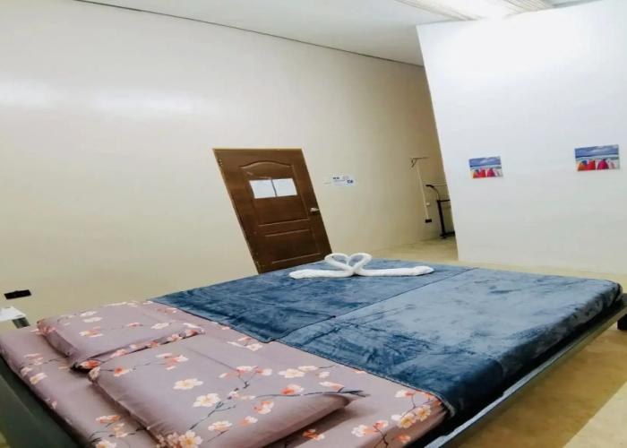 Big Paul Hostel - Adults Only