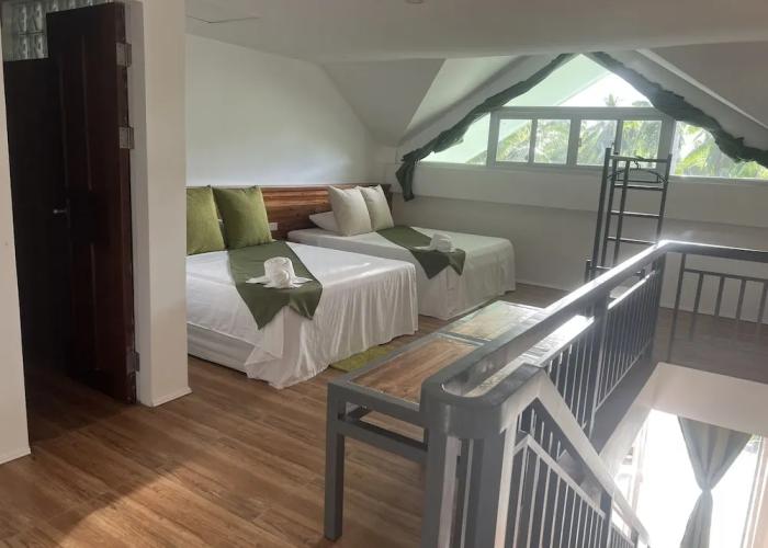 Royal Suites Port Barton