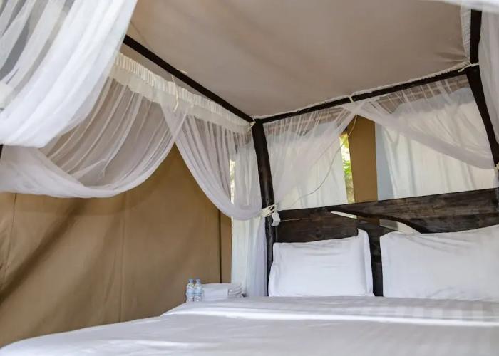 Room in Lodge - Find a Quiet Beach Resort at Rushel Kivu Resort!