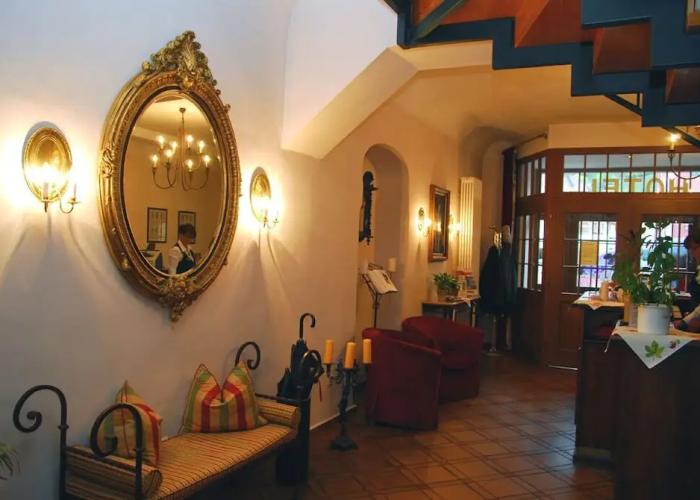 Hotel Adler