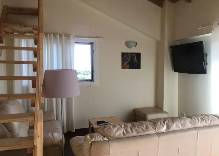 Arion Stables & Apartments