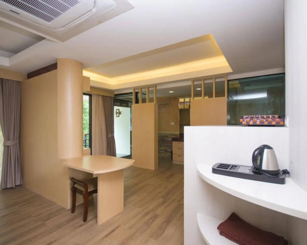 фото Phi Phi Nice Beach Hotel Hip