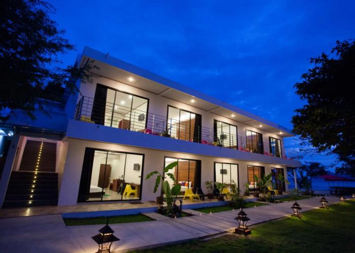Paradise Resort PHI PHI