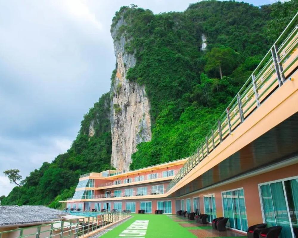 фото Phi Phi Cliff Beach Resort