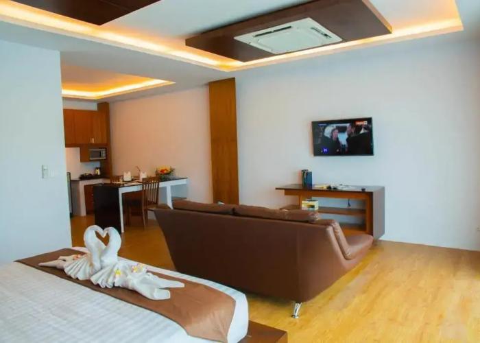 Phi Phi Cliff Beach Resort