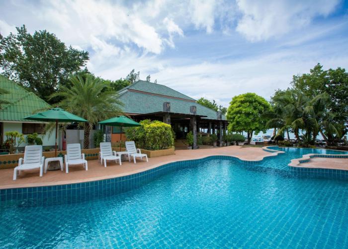 Phi Phi Andaman Beach Resort