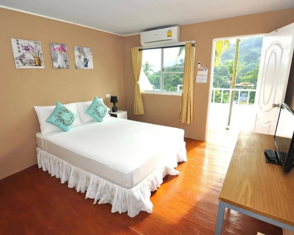 фото Phi Phi Uphill Cottage