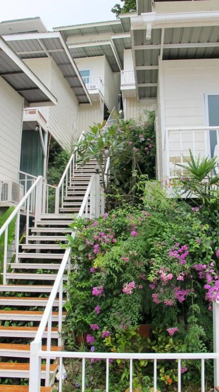 фото Phi Phi Uphill Cottage