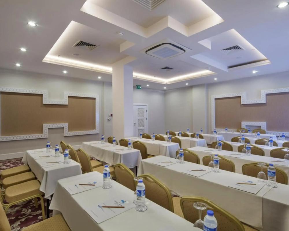 фото Crystal Tat Beach Golf Resort & Spa - All Inclusive