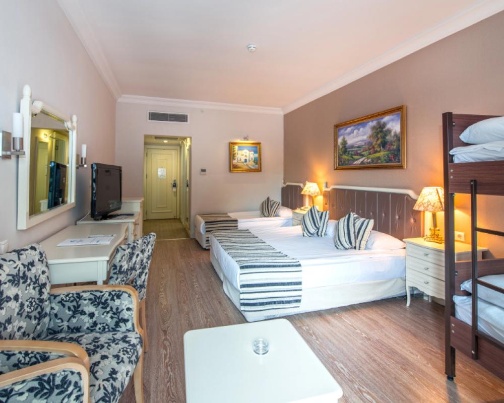 фото Crystal Tat Beach Golf Resort & Spa - All Inclusive