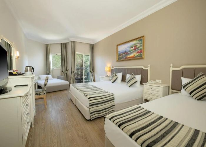 Crystal Tat Beach Golf Resort & Spa - All Inclusive