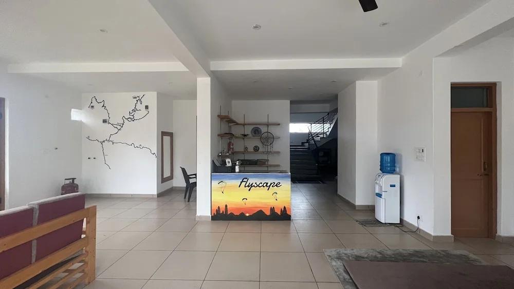 фото Flyscape Hostel