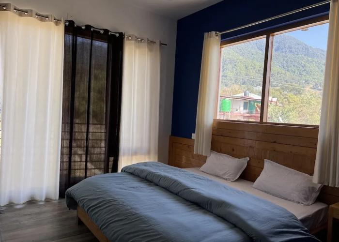 Flyscape Hostel