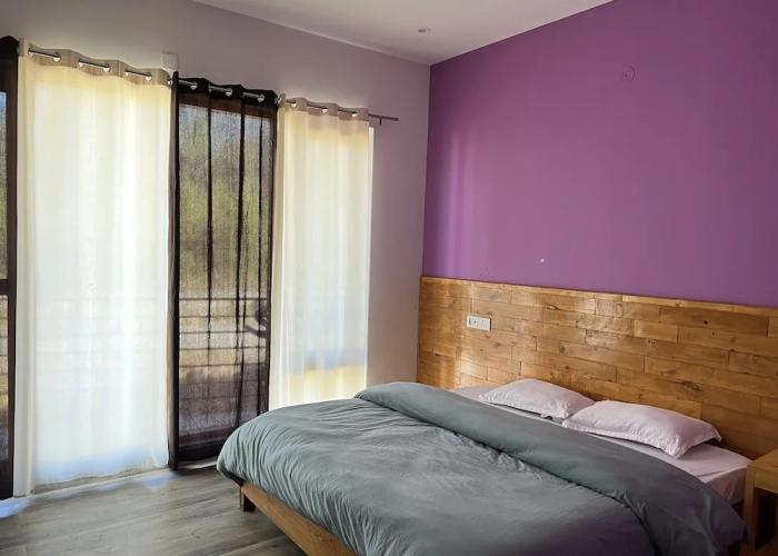 Flyscape Hostel