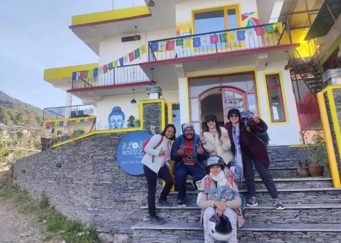 The Lost Hostels-Bir - Landing Site