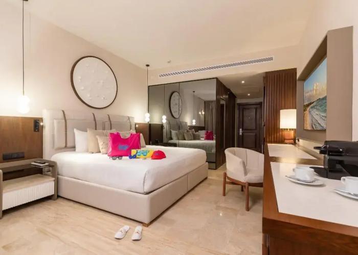 Family Selection At Grand Palladium Kantenah Resort & Spa - All Inclusive