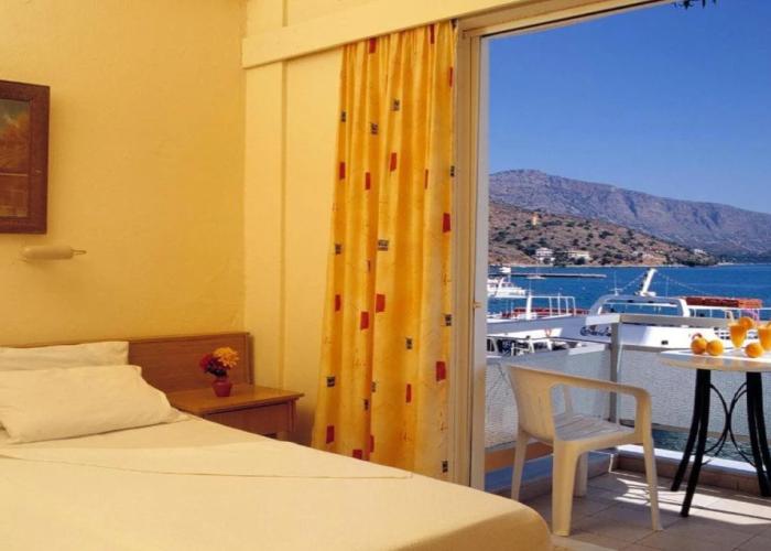 Aristea Hotel