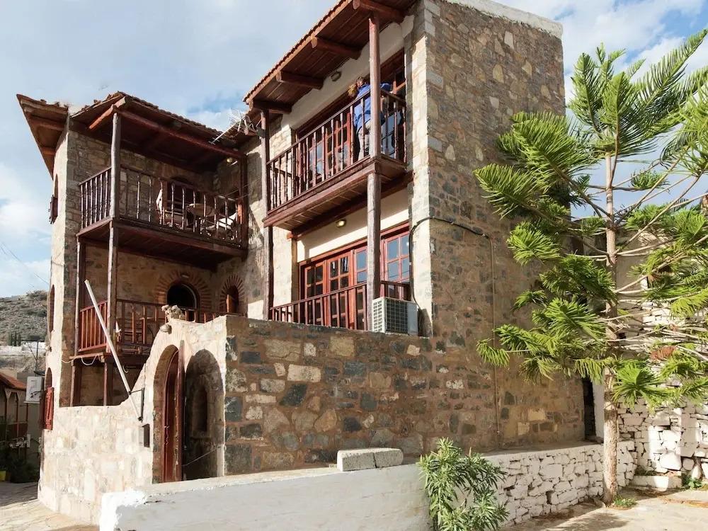 Traditional Apartment in Elounda