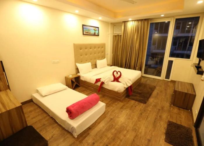 Avenue 18 Resort