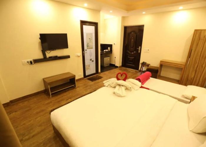 Avenue 18 Resort