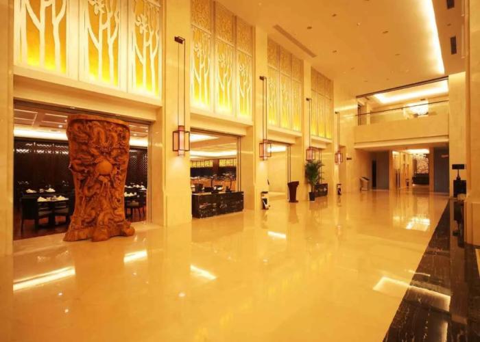 Haiyang Shenglong Jianguo Hotel