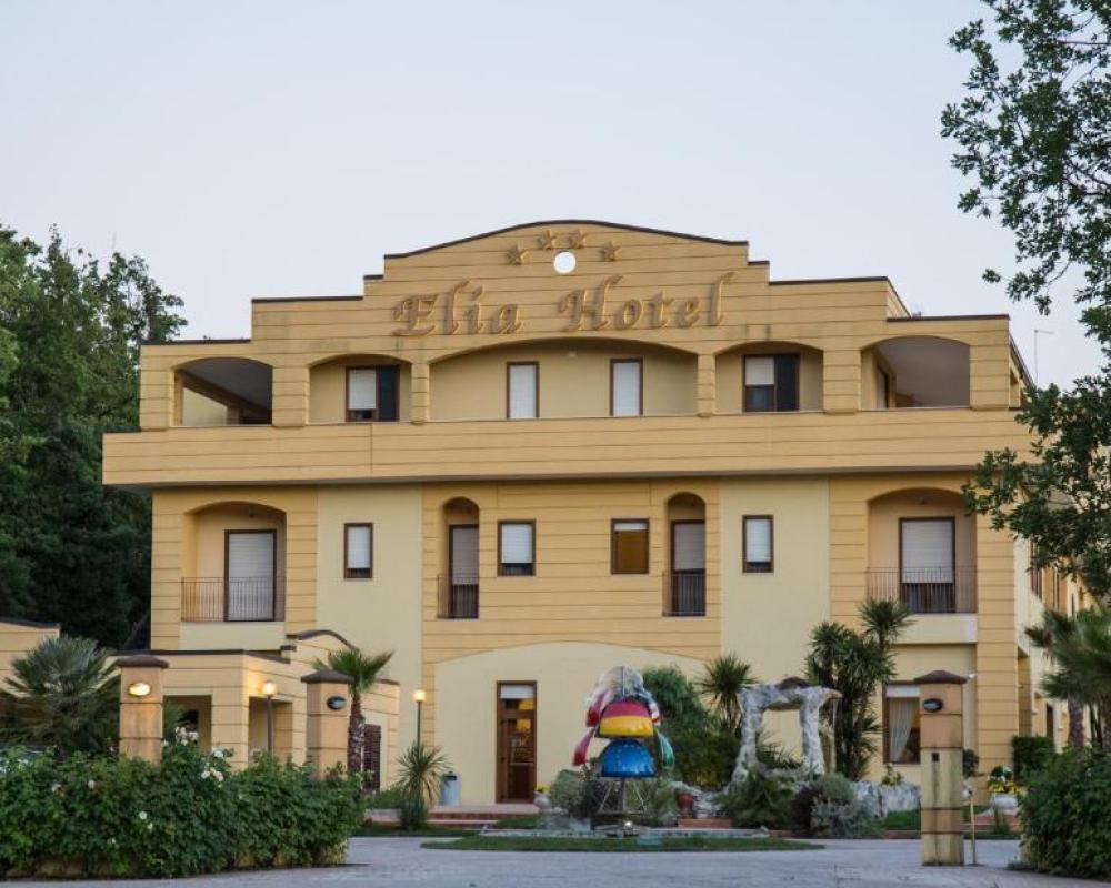 Elia Hotel