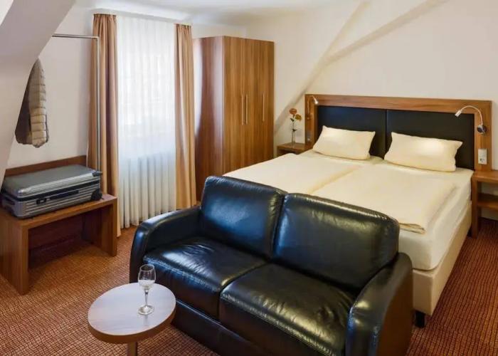 Goldener Engel Hotel - Restaurant