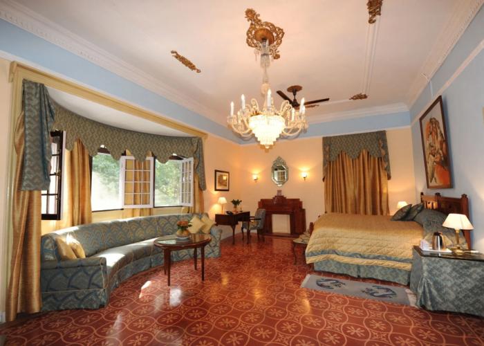 WelcomHeritage Taragarh Palace
