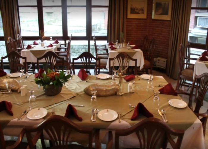 WelcomHeritage Taragarh Palace