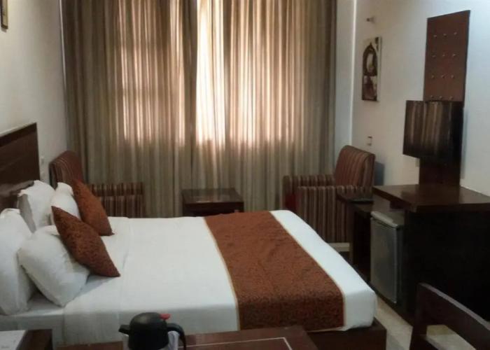 Hotel Classic Residency