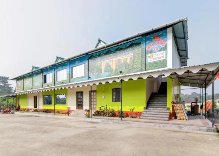 Resort Trimurti