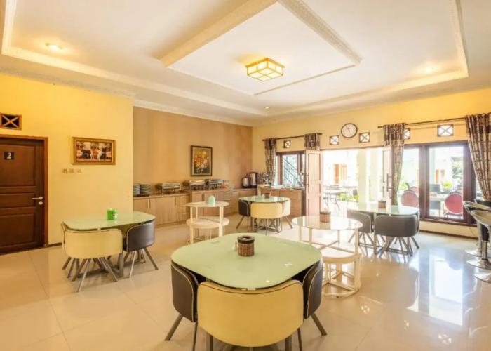Aleyra Hotel and Villa Garut