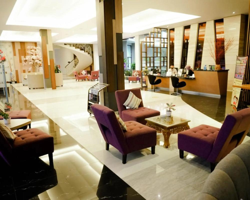 фото Harmoni Hotel Garut