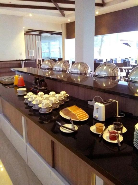 фото Harmoni Hotel Garut