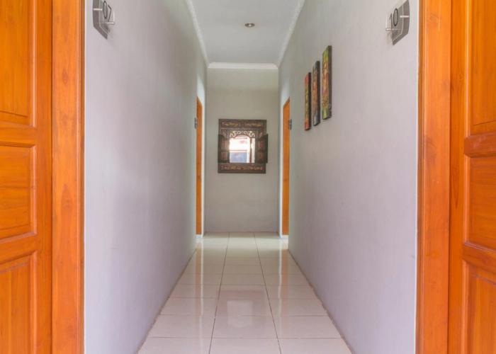 RedDoorz Plus @ Otista Garut