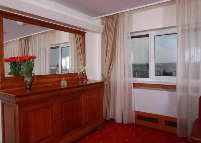 Hotel Moldova