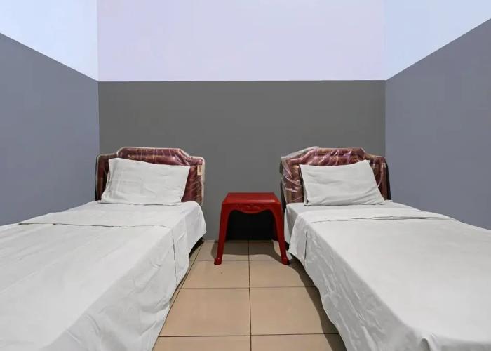 OYO 92893 Santana Residence Syariah