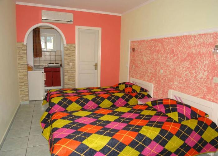 Mathraki Resort