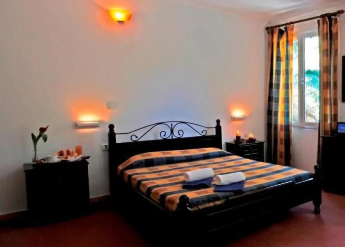 Hotel Galaxias
