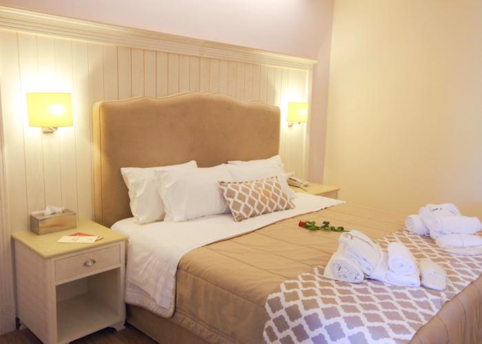 Art Hotel Debono