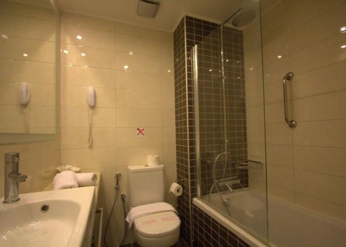 Art Hotel Debono
