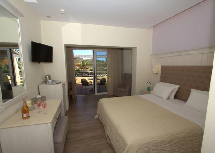 Art Hotel Debono