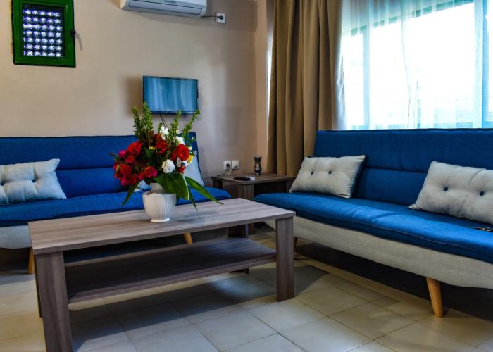 Govino Bay Apart-Hotel